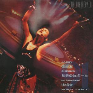 模特中出潮喷视频
