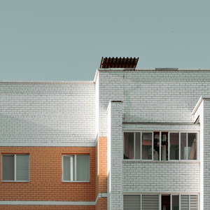 模特中出潮喷视频
