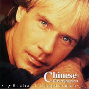 模特中出潮喷视频
